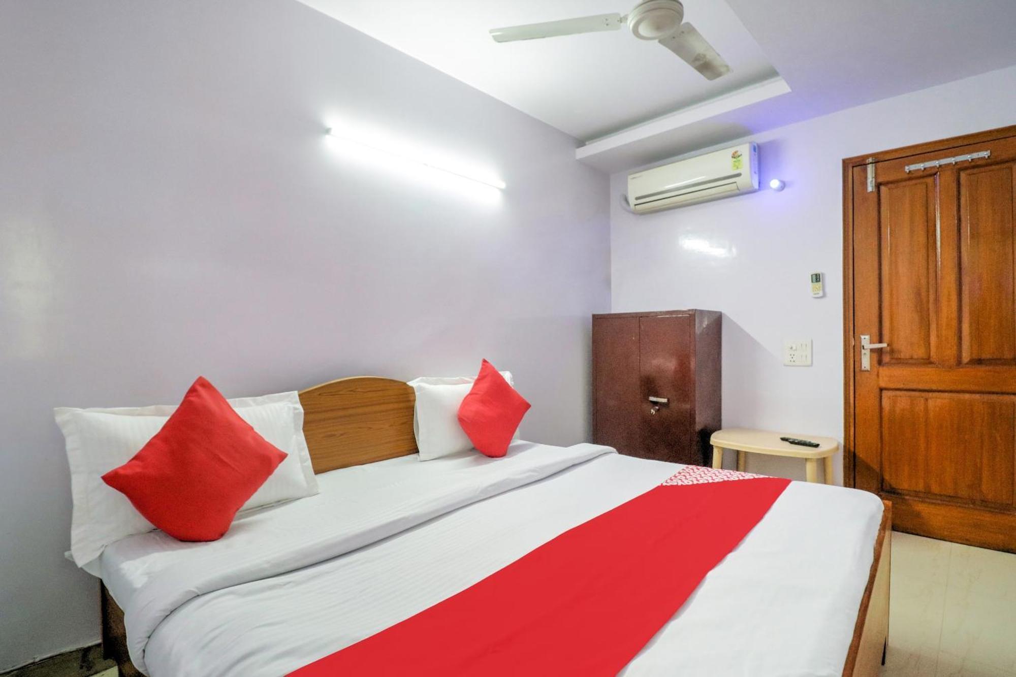 O Chandu Hotel